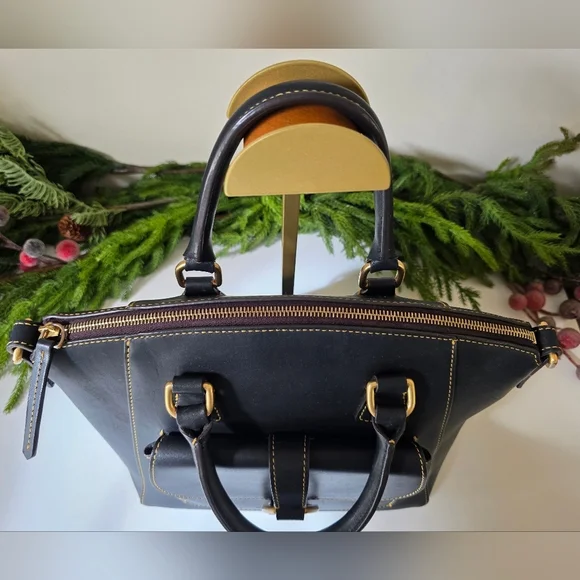 Dooney & Bourke Emerson Satchel/Crossbody Black Florentine Leather Gold Hardware - Picture 5 of 13